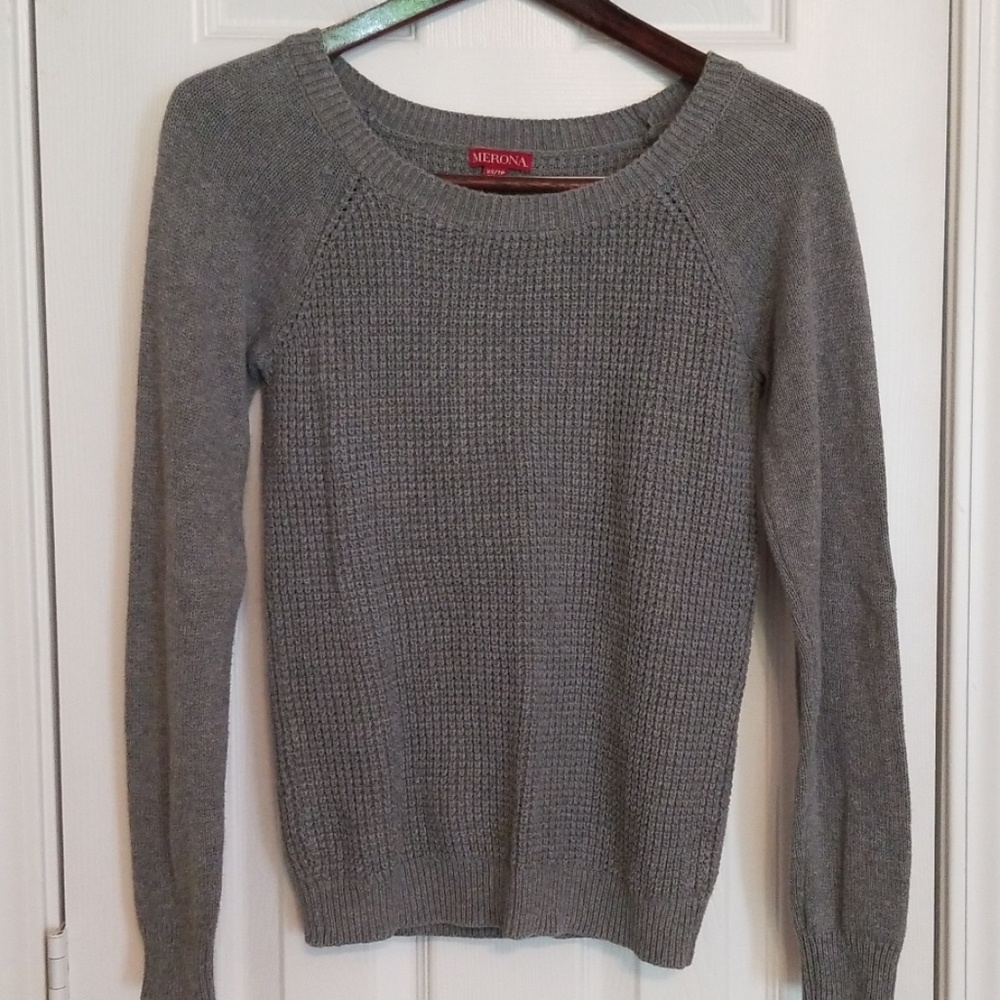 grey sweater